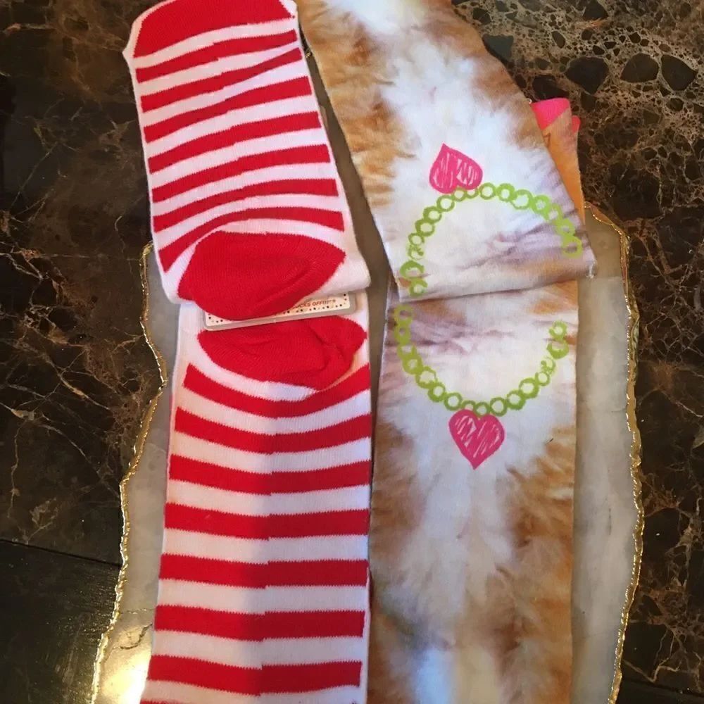 🐈⬛ - 🎃 CAT SOCKS! So cute 2 pairs! - Picture 2 of 8